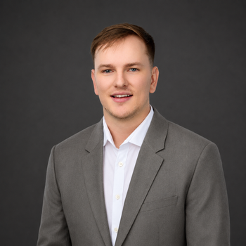 Portrait of Peyton Wilson, Realtor